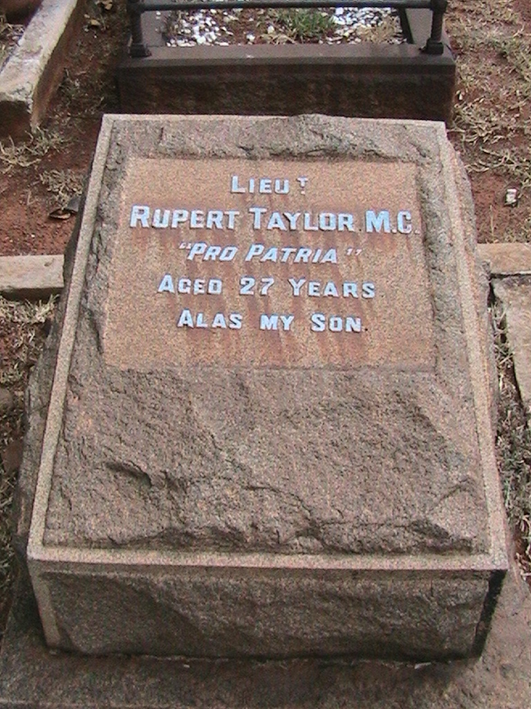 Photo from /search/photos/South Africa/Gauteng/PRETORIA (REBECCA STREET) CEMETERY/taylor_r_01.JPG